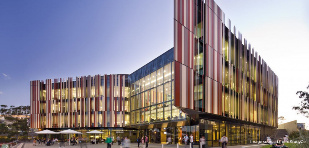 MQ Scholarships - Macquarie Uni Library